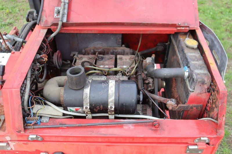 Moffett 003 lorry mounted forklift