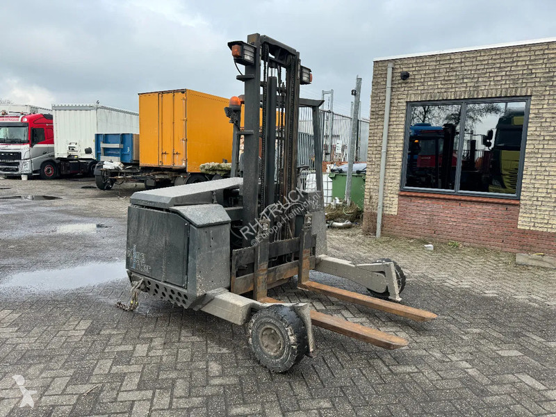رافعة شوكية محمولة Terberg TKL 3X3 M 2000 KG...