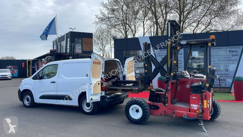 Stivuitor transportabil Manitou TMM 25 – 4W