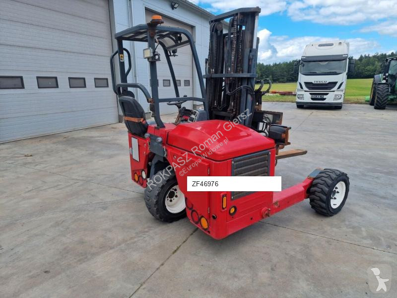 رافعة شوكية محمولة Moffett M4 25.3