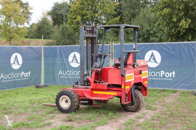 Moffett 003 lorry mounted forklift
