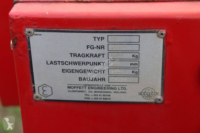 Moffett 003 lorry mounted forklift