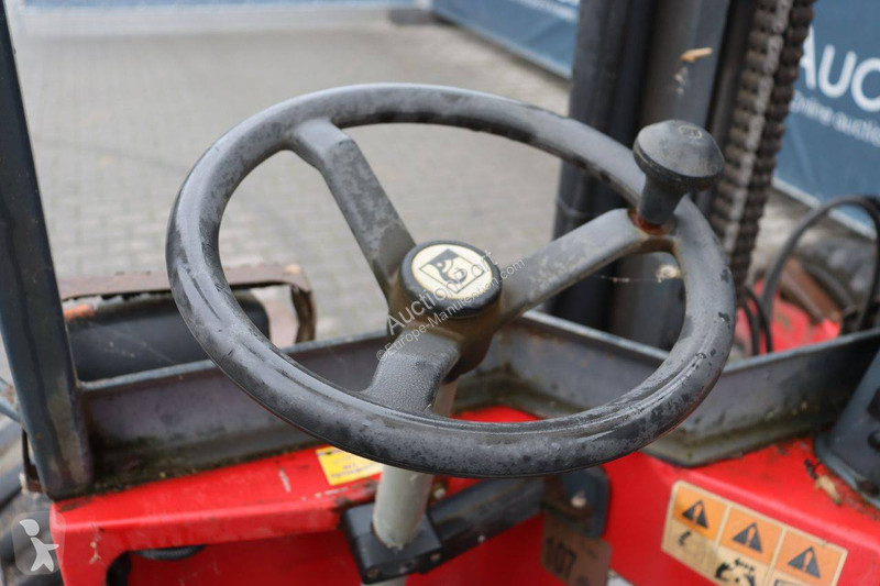 Chariot embarqué Moffett 20.3