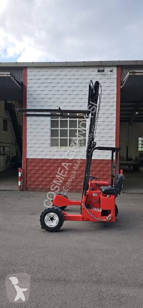 Meeneemheftruck Moffett M 2003  STM