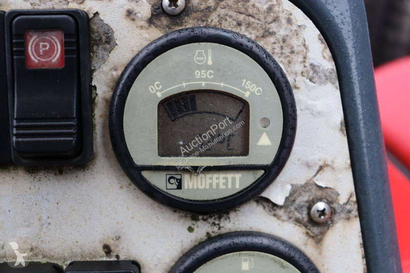 Chariot embarqué Moffett 20.3