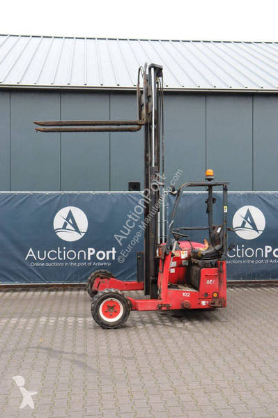 Chariot embarqué Moffett 20.3