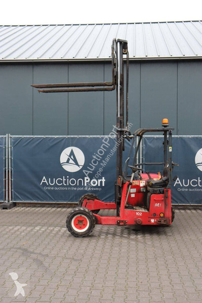 Chariot embarqué Moffett 20.3