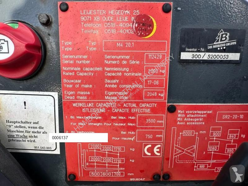 رافعة شوكية محمولة Moffett M4 20.1 Kubota...