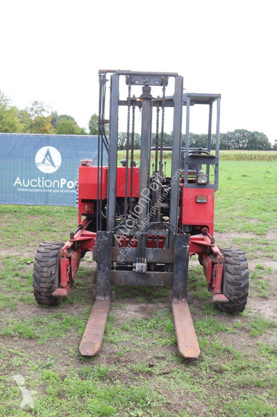 Moffett 003 lorry mounted forklift