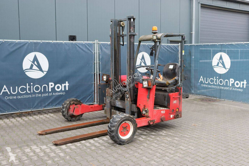Chariot embarqué Moffett 20.3