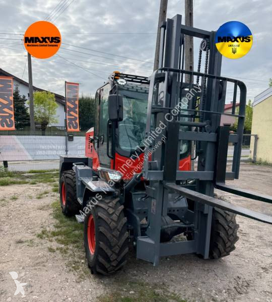 Chariot tout terrain Maxus 4x4 diesel 3500kg 3m