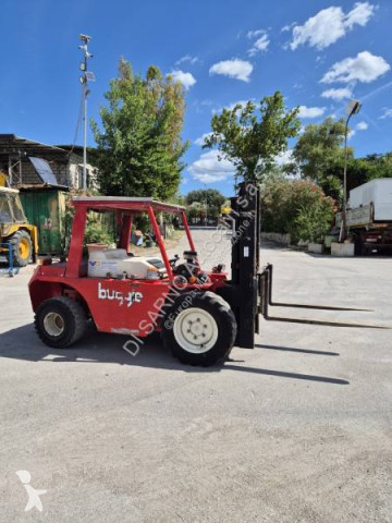 Chariot tout terrain Manitou