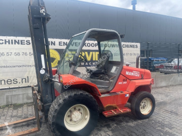 Chariot tout terrain Manitou