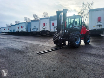 رافعة شوكية لجميع التضاريس Manitou