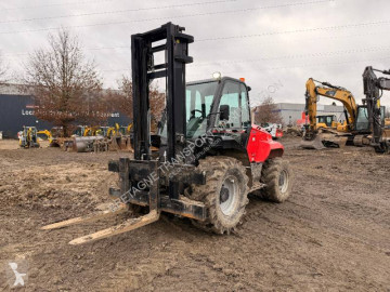 رافعة شوكية لجميع التضاريس Manitou