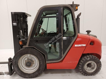 رافعة شوكية لجميع التضاريس Manitou