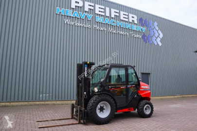 Ruw-terrein heftruck Manitou