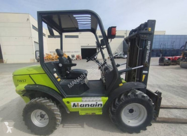 Carretilla todoterreno Agria TW17-4