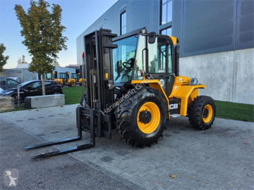 Chariot tout terrain JCB 940 940-4 SV