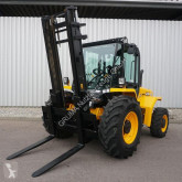 Carretilla todoterreno JCB 940 usada