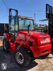 Carretilla todoterreno Manitou MC30 usada