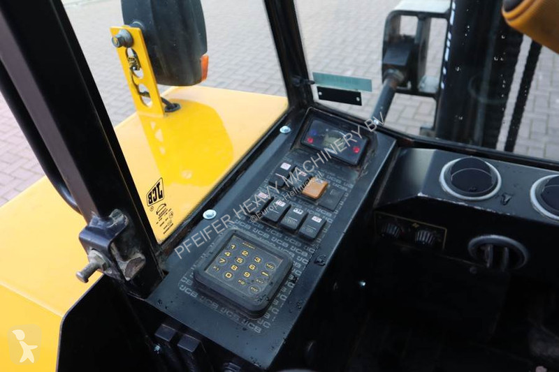 Carretilla todoterreno JCB 930-4 T4 Valid...