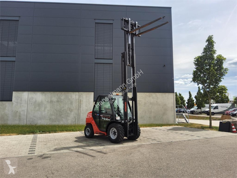رافعة شوكية لجميع التضاريس Manitou 30D K