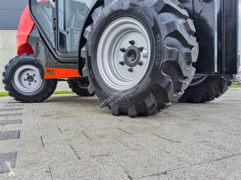 Carretilla todoterreno Manitou MC 30-4