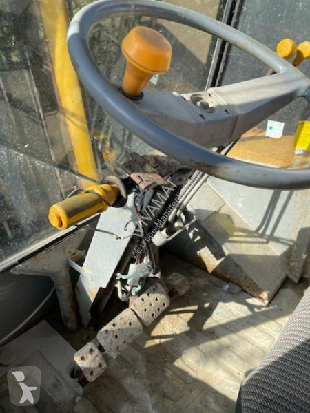 رافعة شوكية لجميع التضاريس JCB 930