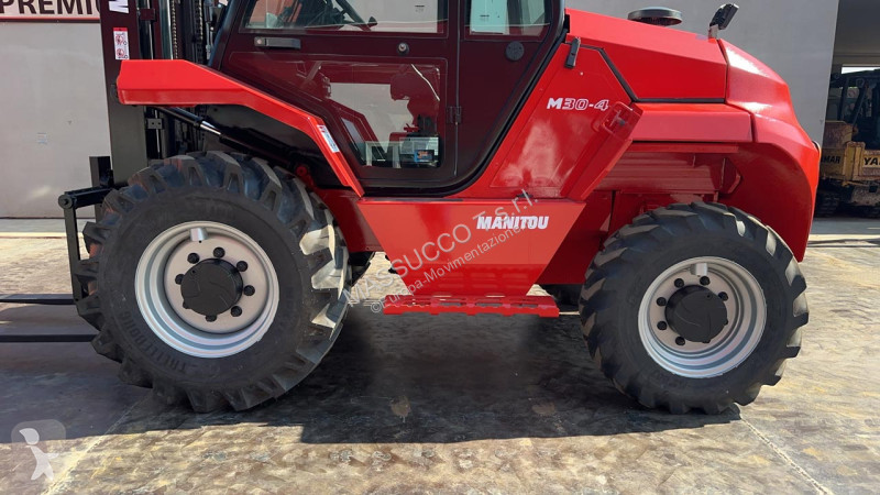 رافعة شوكية لجميع التضاريس Manitou 4x4