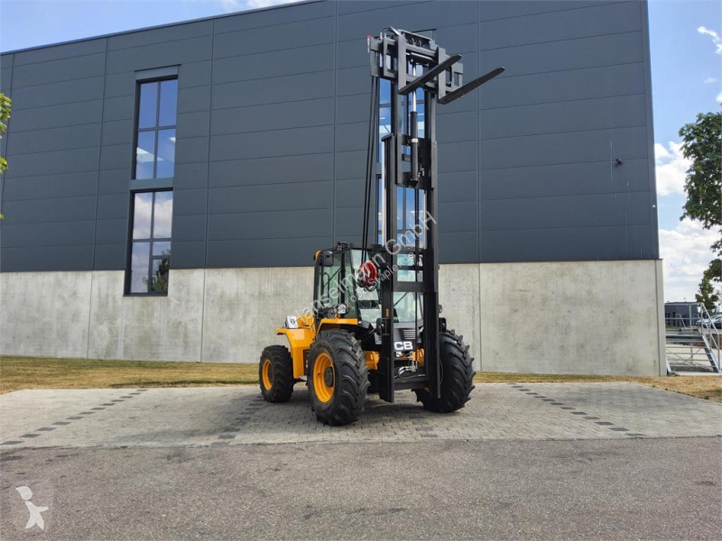 Chariot tout terrain JCB 940-4 SV