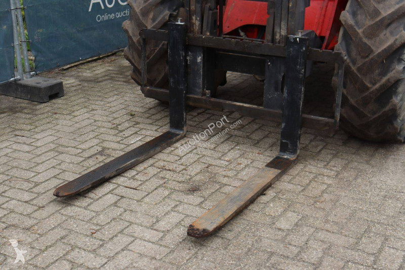 Carretilla todoterreno Manitou 304