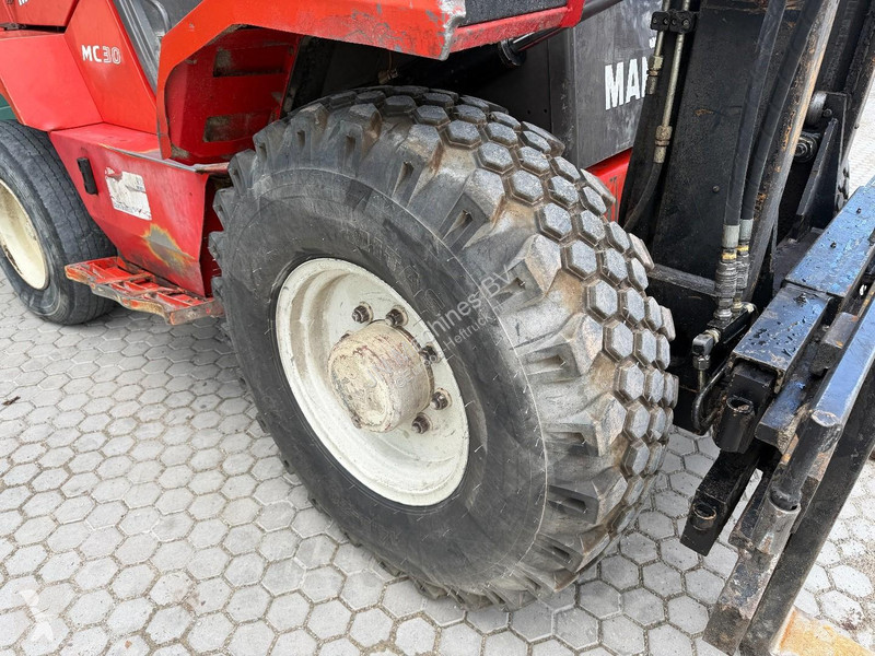 Terepjáró targonca Manitou MC30 MANUAL GEARBOX