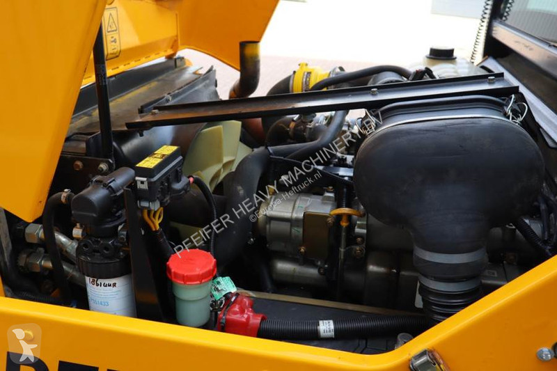 Chariot tout terrain JCB 930-4 T4 Valid...