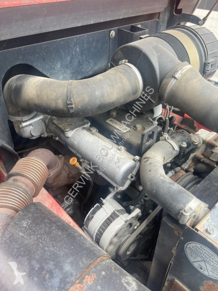 رافعة شوكية لجميع التضاريس Manitou MC 30