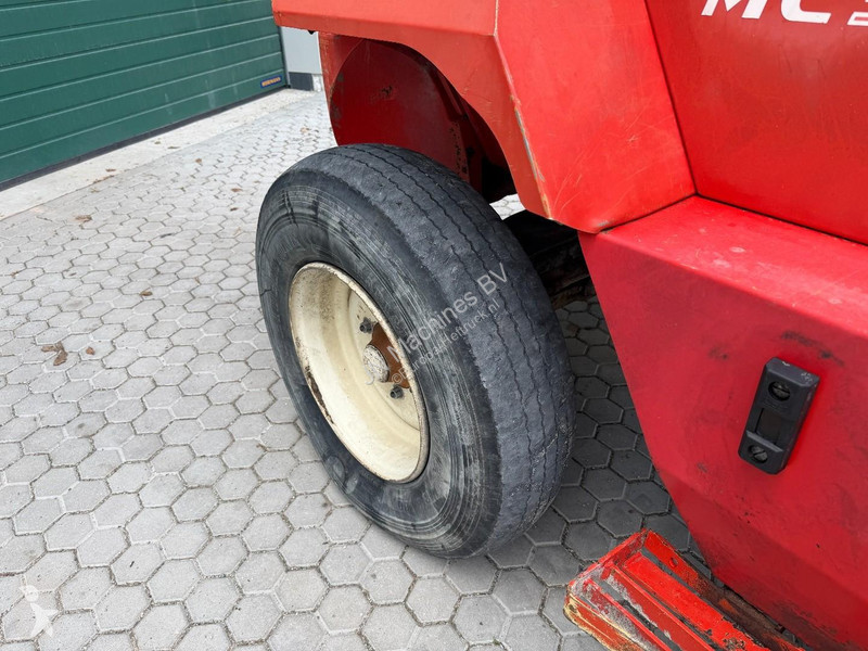 Terepjáró targonca Manitou MC30 MANUAL GEARBOX