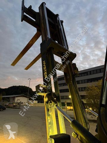 رافعة شوكية ثقيلة Hyster 9.00