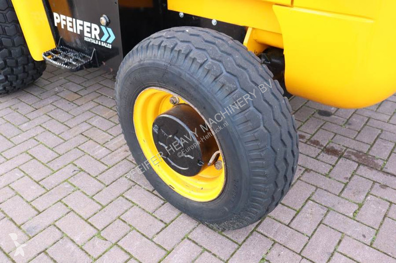 Chariot tout terrain JCB 930-4 T4 Valid...