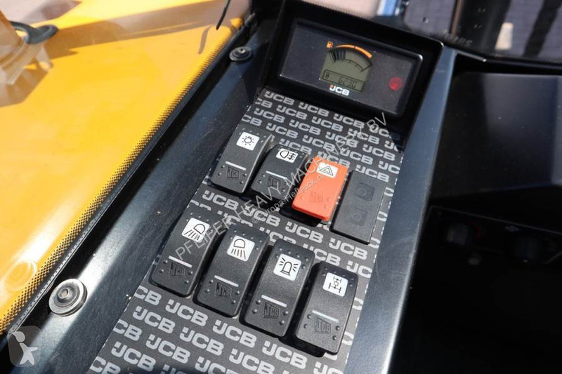 Carretilla todoterreno JCB -4 T4 Valid...