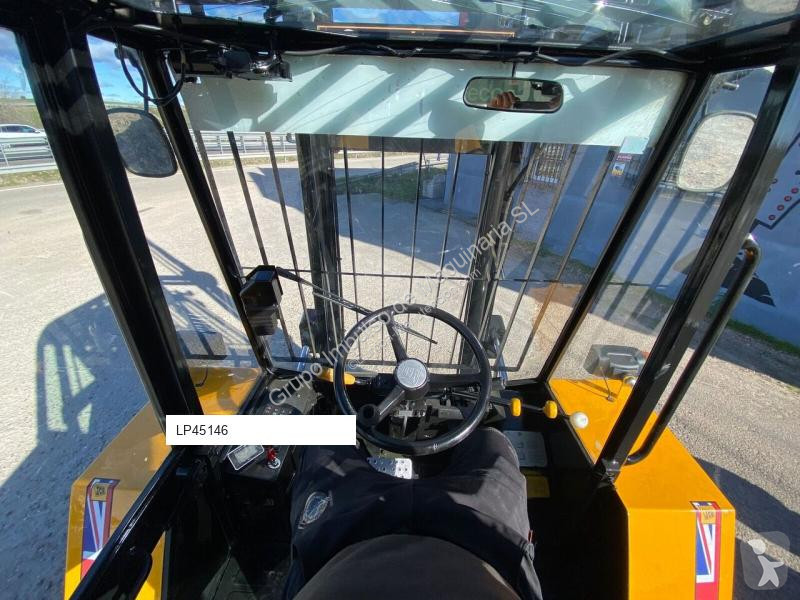 Carretilla todoterreno JCB 926