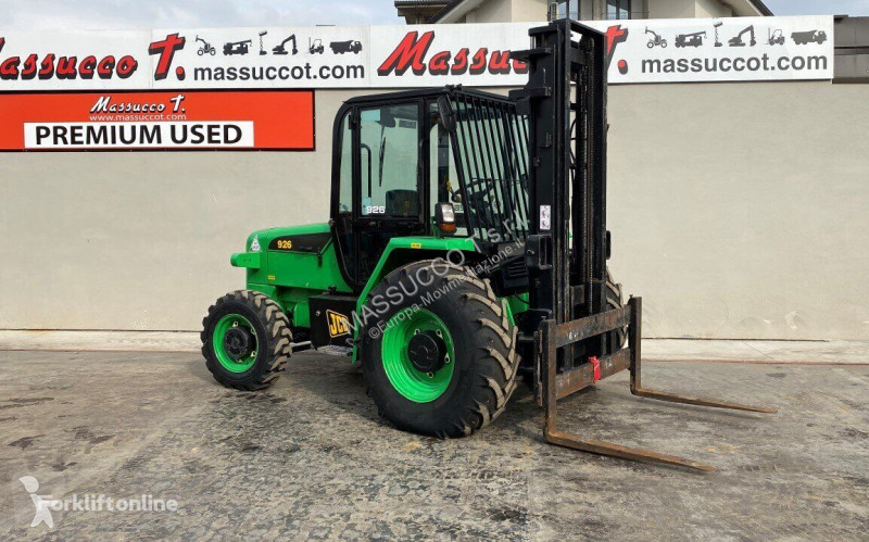 Stivuitor toate terenurile JCB 926