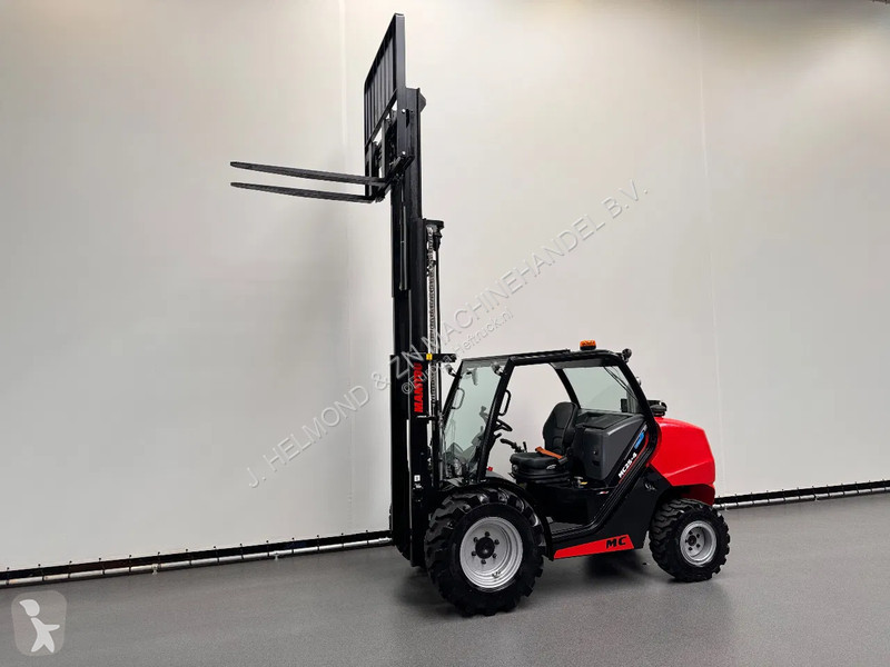 Carretilla todoterreno Manitou MC25-4 D K ST5...