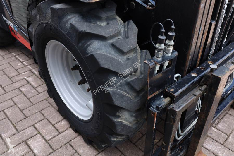 Carretilla todoterreno Manitou MC30-4 Valid...