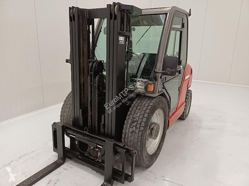 رافعة شوكية لجميع التضاريس Manitou 25T