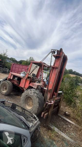 رافعة شوكية لجميع التضاريس Manitou lot de manitou