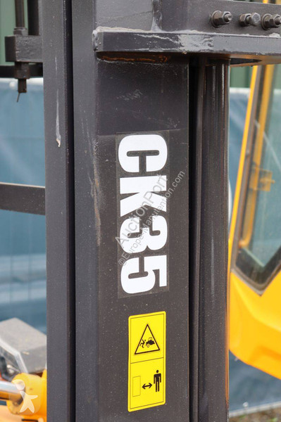 CK35 all-terrain forklift