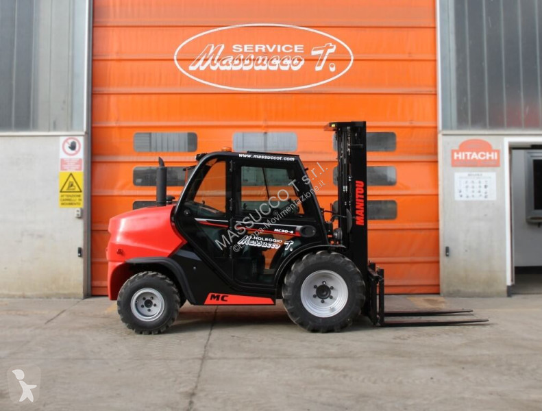 Carretilla todoterreno Manitou MC30-4 DK 4X4