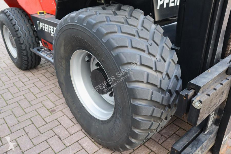 Terrængående gaffeltruck Manitou M50-4 Valid...