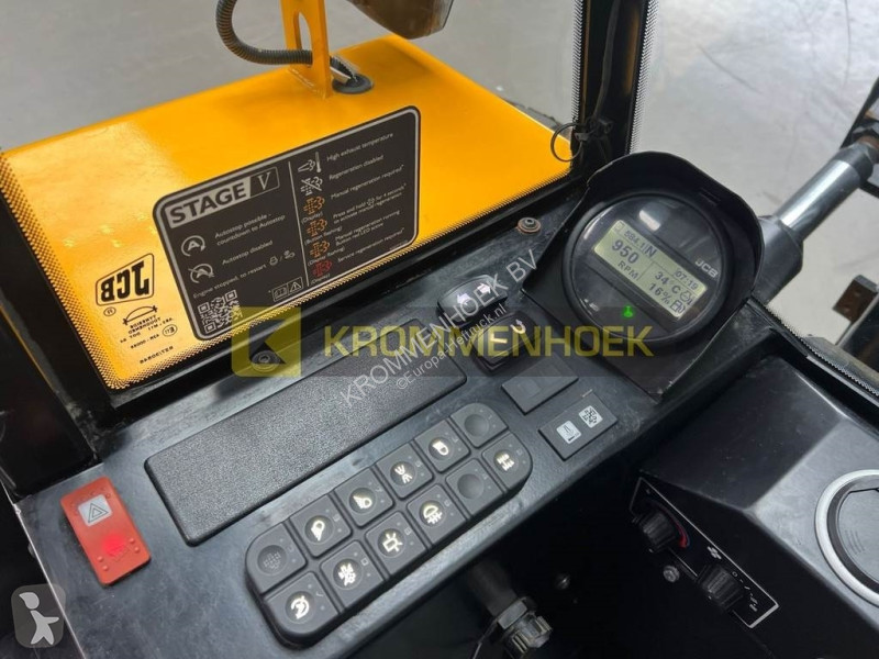 Chariot tout terrain JCB 940