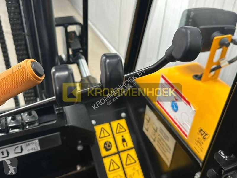 Carretilla todoterreno JCB 940